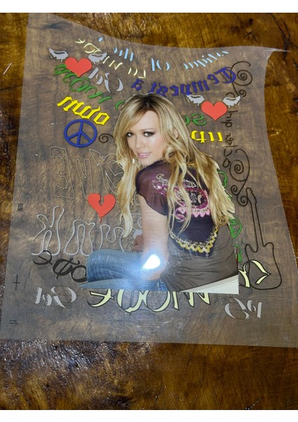 Barbi Kız Ütü Ile Yapışan Renkli Tasarım Transfer Baskı Arma