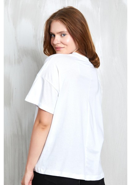 Beyaz Baskılı Oversize T-Shirt 27337