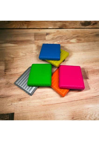 Bavul Desen Metal Kısa Sigara Tabakası 18LI Sarı modelleri