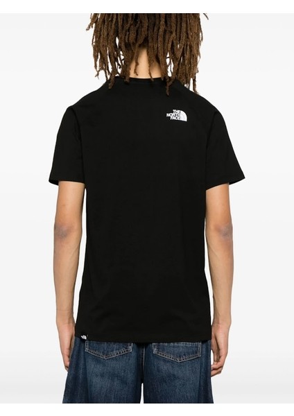 The Northface Göğüs Baskılı T-Shirt modelleri