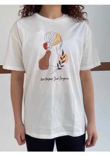 Kadın Baskılı Beyaz T-Shirt