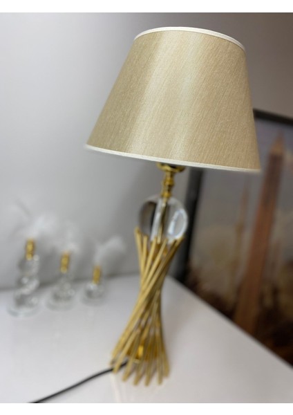 E27 Misbah Burgu Abajur Masa Lambası Kristal Camlı Gold Kaplama, Lampshade 1 Cam Modern Bej 46-70