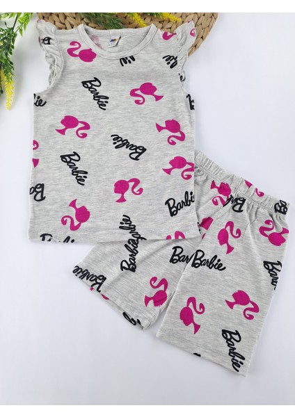 Kız Çocuk Yazlık Şortlu Pijama Takımı Pembe Gri Renk Barbie Baskılı