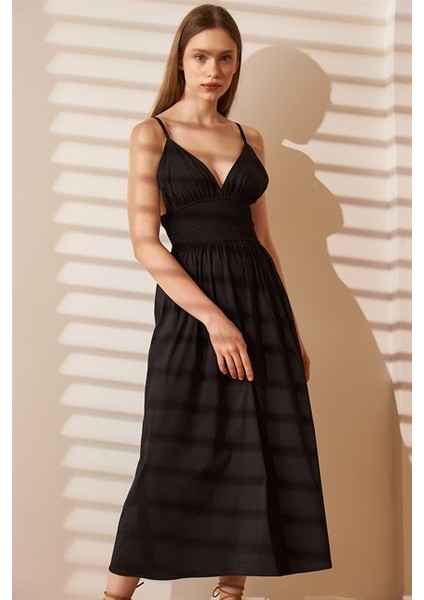 Kadın Elbise Ayarlanabilir Askılı Beli Lastikli Model Ince Gabardin Kumaş /Siyah indirimleri