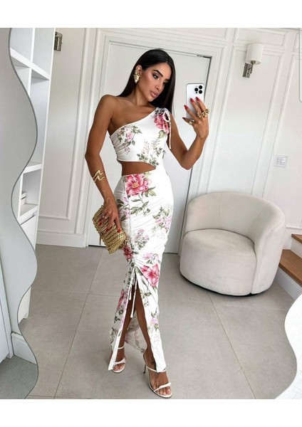 Kadın Dalgıç Kumaş Asansör Büzgülü Yırtmaç Detaylı Maxi Boy Elbise