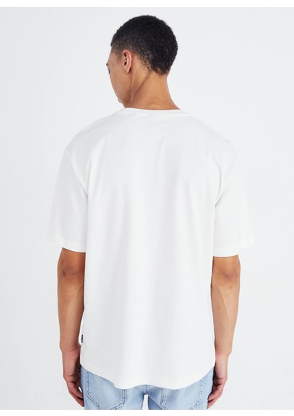 O Yaka Baskılı Beyaz Erkek T-Shirt Onsmanı Lıfe Rlx Hıdeout Ss Tee fırsatları