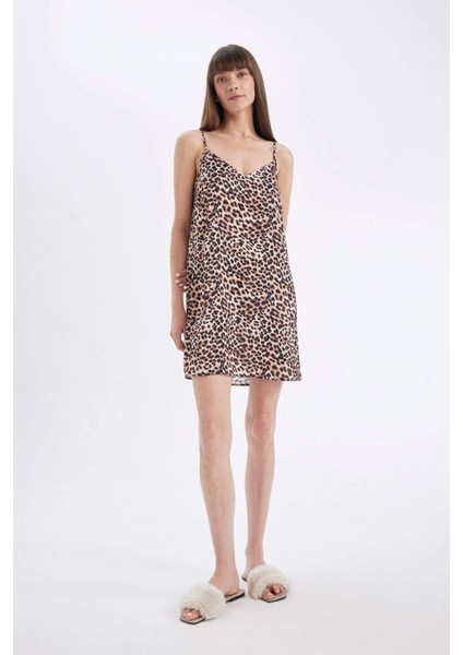 Leopar Desenli V Yaka Saten Askılı Gecelik-Fall in Love D4407AX24HS