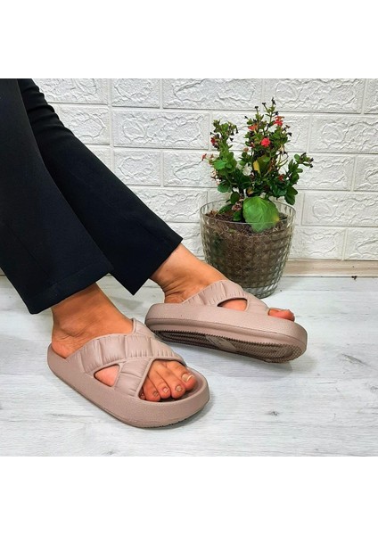 408 Camel Renk Çapraz Eva Hafif Rahat Kadın Terlik