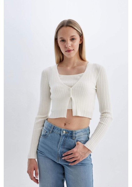 Regular Fit Crop Düğmeli V Yaka Triko Hırka A2076AX24AU