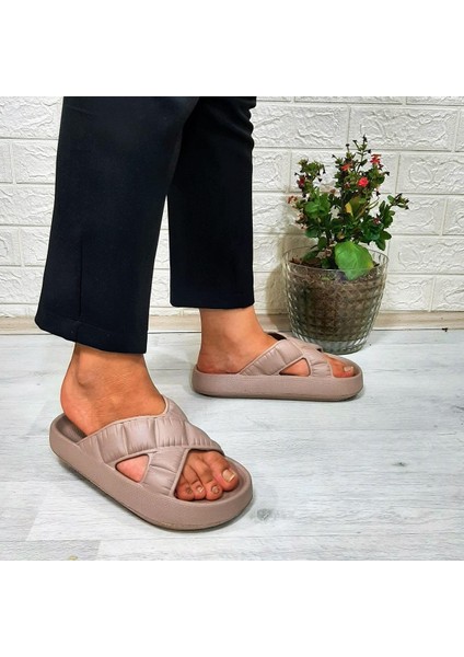 408 Camel Renk Çapraz Eva Hafif Rahat Kadın Terlik