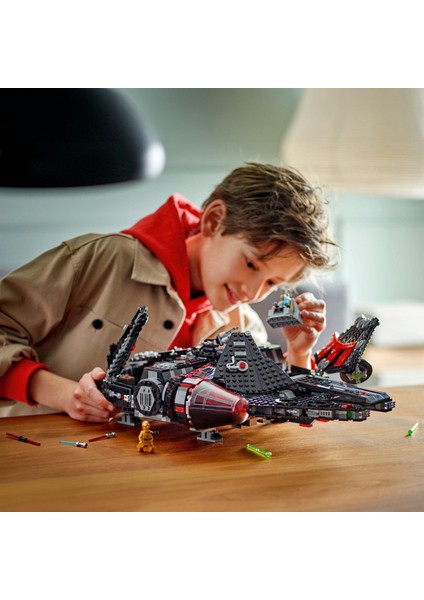 ® Star Wars™ Karanlık Falcon 75389 - 10 Yaş & Üzeri Çocuklar için Yaratıcı Oyuncak Yapım Seti (1579 Parça)
