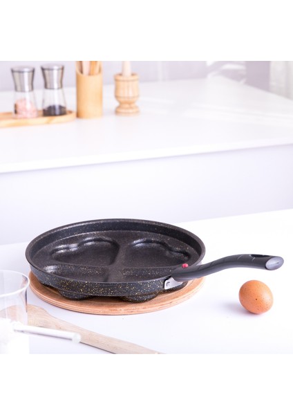 4 Gözlü Kalpli Tava 24 Cm, Yumurta Omlet Krep Kalpli Tava