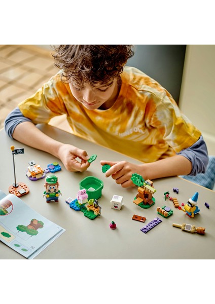 ® Super Mario İnteraktif LEGO® Luigi™ ile Maceralar 71440 - 6 Yaş ve Üzeri Çocuklar İçin Koleksiyonluk Yaratıcı Nintendo® Oyuncak Yapım Seti (210 Parça)