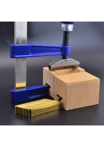 Yalnızca Pirinç R9.5 Stili Gitar ve Bas Için Parmak Tahtası Fret Basma Sistemi Fret Basma Aracı (Yurt Dışından) fiyatları