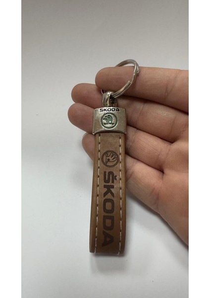 Skoda Yazılı ve Logolu TERMO Deri Anahtarlık (Kahverengi)