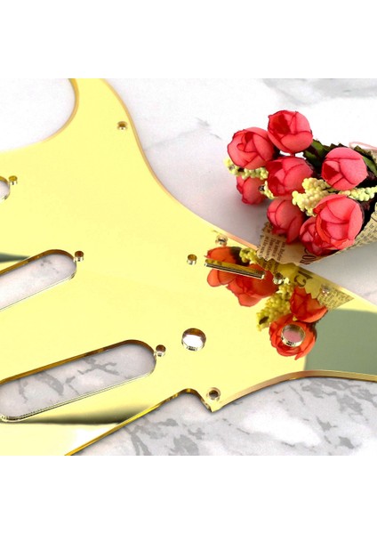Kırmızı Ayna Tarzı Elektrik Gitar Parçaları Için Montaj Vidaları ile Fleor 1 Katmanlı Ayna Sss Gitar Çizilmeye Dayanıklı Levha St Pickguard (Yurt Dışından)