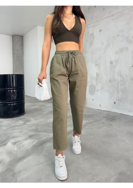 Kadın Pamuklu ve Likralı Yüksek Bel Dar Kesim Cepli Pantolon