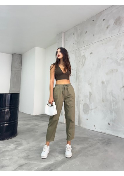 Kadın Pamuklu ve Likralı Yüksek Bel Dar Kesim Cepli Pantolon indirimleri