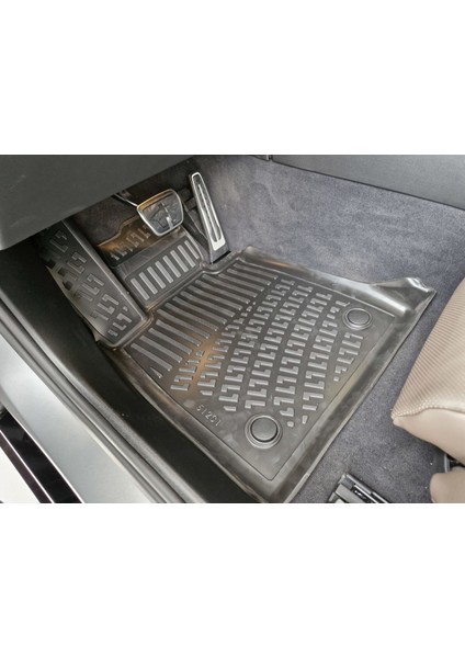 Bmw 5 Seri G60 2023+ 3D Havuzlu Paspas Siyah