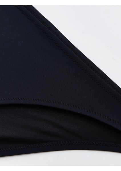 Uv Korumalı Kadın Düz Bikini Alt modelleri