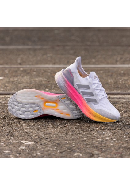 Ultraboost 5 Erkek Beyaz Koşu Ayakkabısı.-