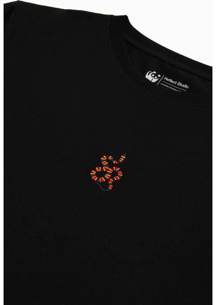 WWF Market Mercan Yılanı Light-Weight T-Shirt - Siyah