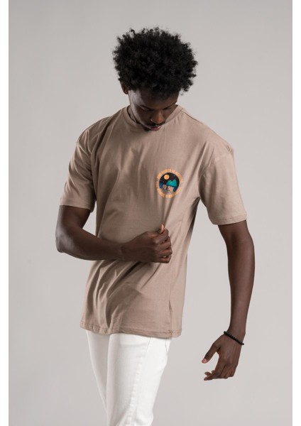 Fbı Yarım Oversize (Hafif Bol Kesim) Arkası Baskılı Pamuklu T-Shirt