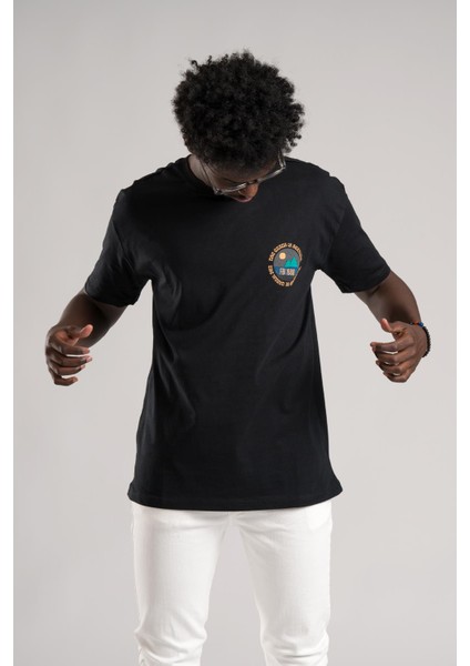 Fbı Yarım Oversize (Hafif Bol Kesim) Arkası Baskılı Pamuklu T-Shirt fiyatları