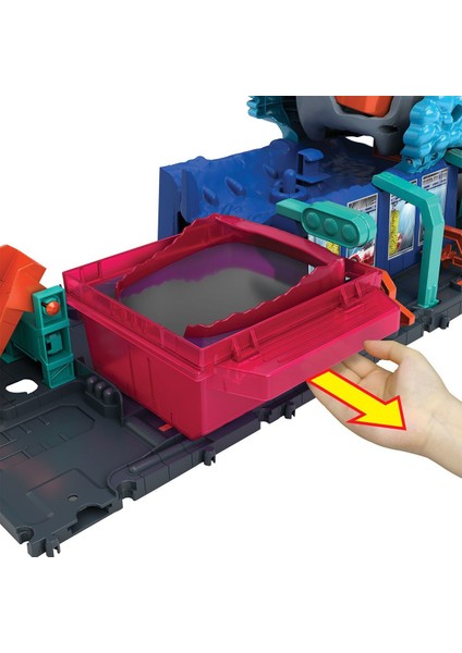 HTN82 Hot Wheels Muhteşem Köpek Balığı Araba Yıkama Oyun Seti