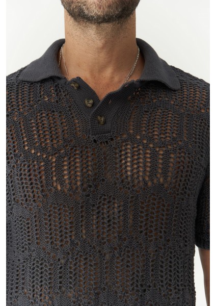 Leonard Erkek Düğme Detay Füme Triko T-Shirt fırsatları