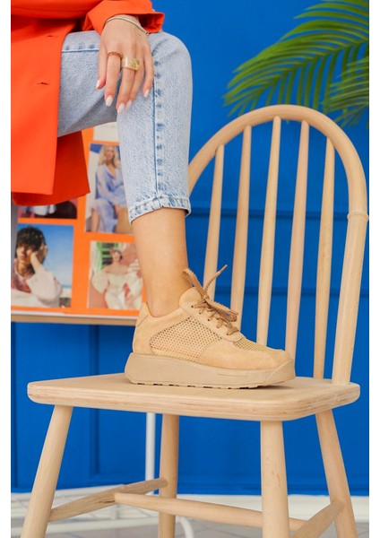 Alanla Model 4 cm Tabanlı File Detaylı Snekars Spor Ayakkabı Camel