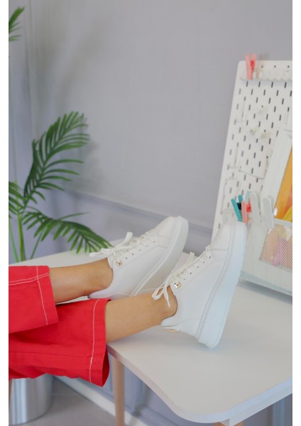 Rsla Model 5cm Tabanlı Toka Detaylı Yeni Sezen Sneakers Spor Ayakakbı Bey.altın indirimleri