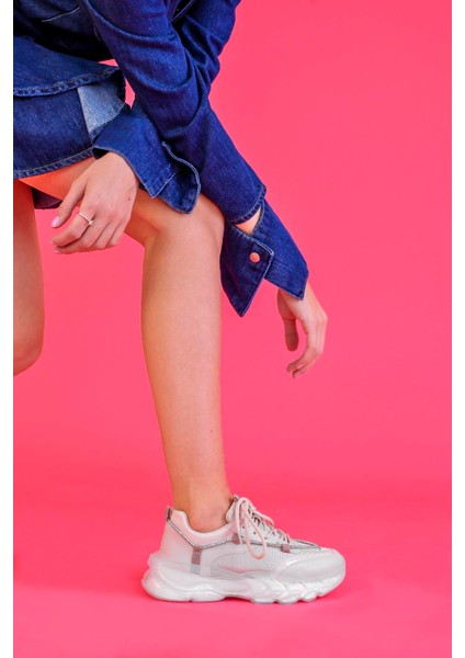Fuste Model 5 cm Kalın Tabanlı Yeni Sezon Sneakers Spor Ayakkabı Bej.taş