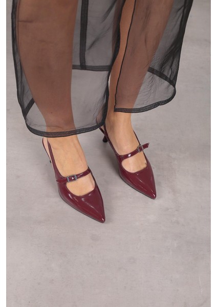P2007 Model 4 cm Topuklu Toka Detaylı Topuklu Ayakkabı Stiletto Bordo Rgn