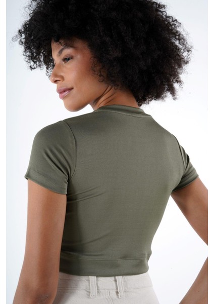 Bisiklet Yaka Crop T-Shirt (B24-326A) modelleri