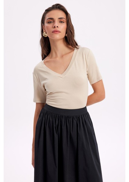 Super Soft V Yaka Kısa Kol Tişört