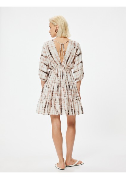 x Şahika Ercümen - Mini Balon Kol Elbise Batik Desenli V Yaka Katlı Pamuklu fırsatları