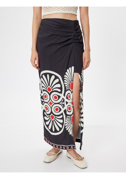 x Melis Ağazat Midi Boy Çiçekli Etek Kruvaze Yırtmaçlı Viskon Kumaş modelleri