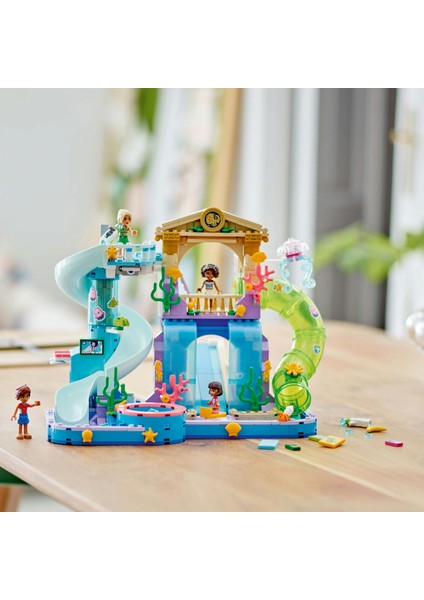 Friends Heartlake City Su Parkı 42630 - 8 Yaş ve Üzeri Çocuklar için Leo, Aliya ve Sara Minifigürü İçeren Yaratıcı Oyuncak Yapım Seti (814 Parça)