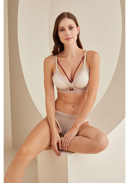 Krem Bordo Tassel Bralet Tek Sütyen fırsatları