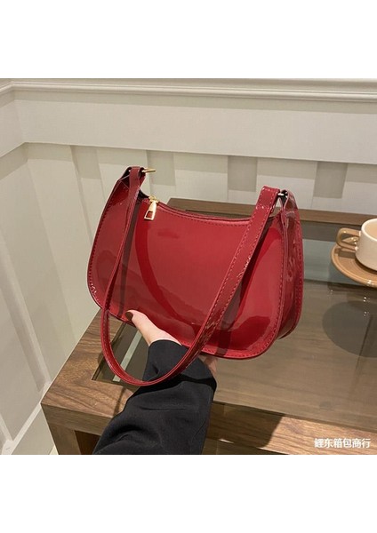 Kadınlar Için Üst Düzey Çanta 2024 Yeni Baget Çanta, Retro Taşınabilir Koltuk Altı Çantası, Batı Tarzı Kızın Omuz Çantası, Rugan Küçük Çanta (Yurt Dışından) fiyatları