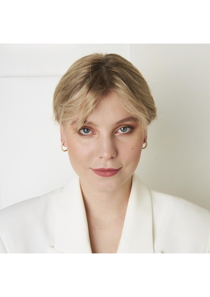 Yarım Yuvarlak Taşlı Halka Küpeler modelleri