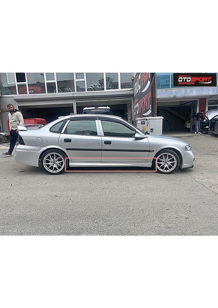 Opel Vectra B Marşpiyel Sağ Sol Takım Fiberglass Boyasız