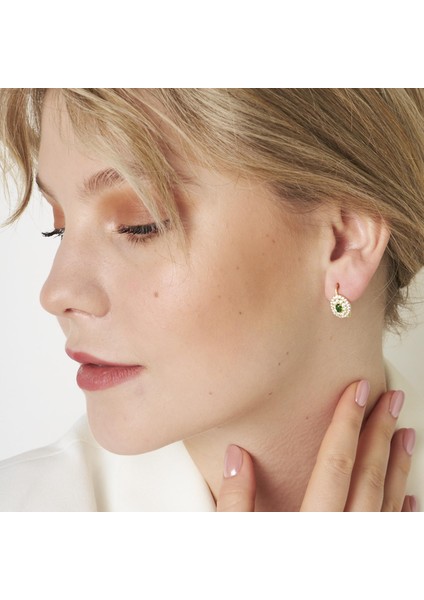 Yeşil Taşlı Küpeler indirimleri