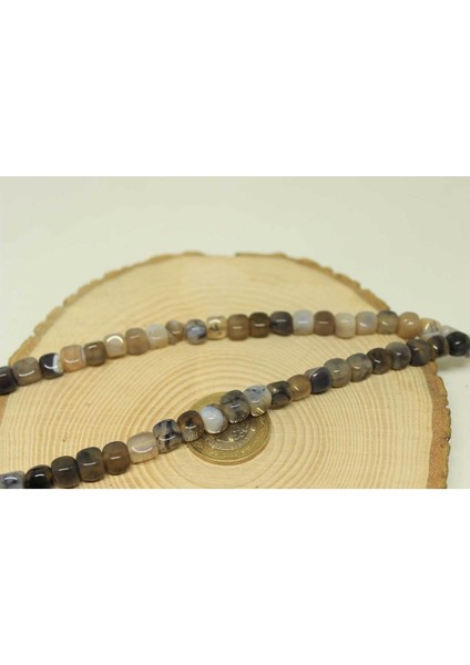 Çeyrek Dizi (9cm Uzunluğundadır!) Akik Taşı Küp Şekilli 7-8mm Aralığı Çeyrek Dizi (24260) modelleri