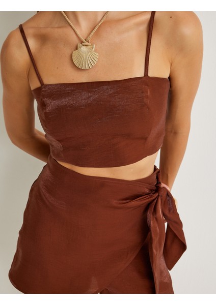 x Şahika Ercümen - Parlak Askılı Crop Büstiyer Lyocell Kumaş Slim Fit