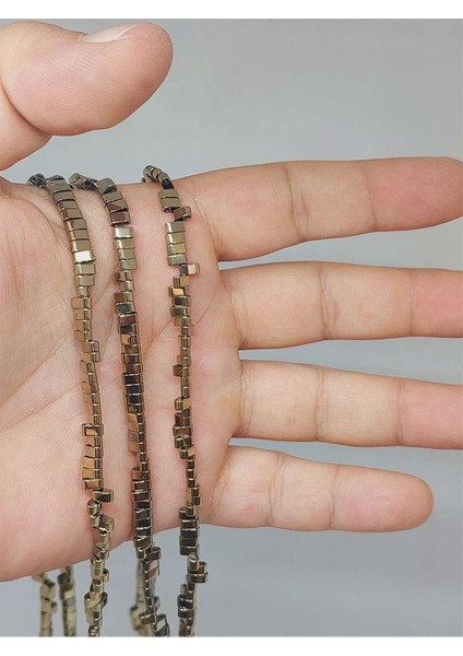 Hematit Taşı Şekilli Çift Delikli 2*4.5mm Dizi (52372)