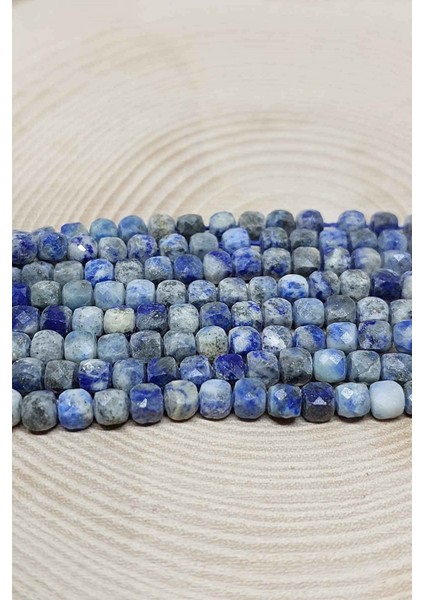 Bileklik Boy Lapis Taşı Küp Şekilli Yarım Dizi 4mm (18CM Uzunluğundadır)