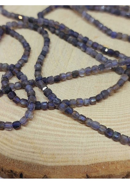 Su Safiri (Iyolit) Taşı Küp Şekilli Dizi 3mm (51166)
