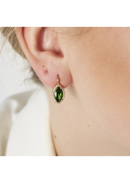 Zarif Yeşil Taşlarla Su Damlası Küpeler modelleri